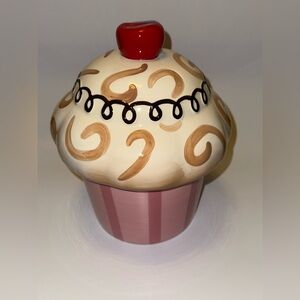Cupcake Cookie Jar American Atelier at home